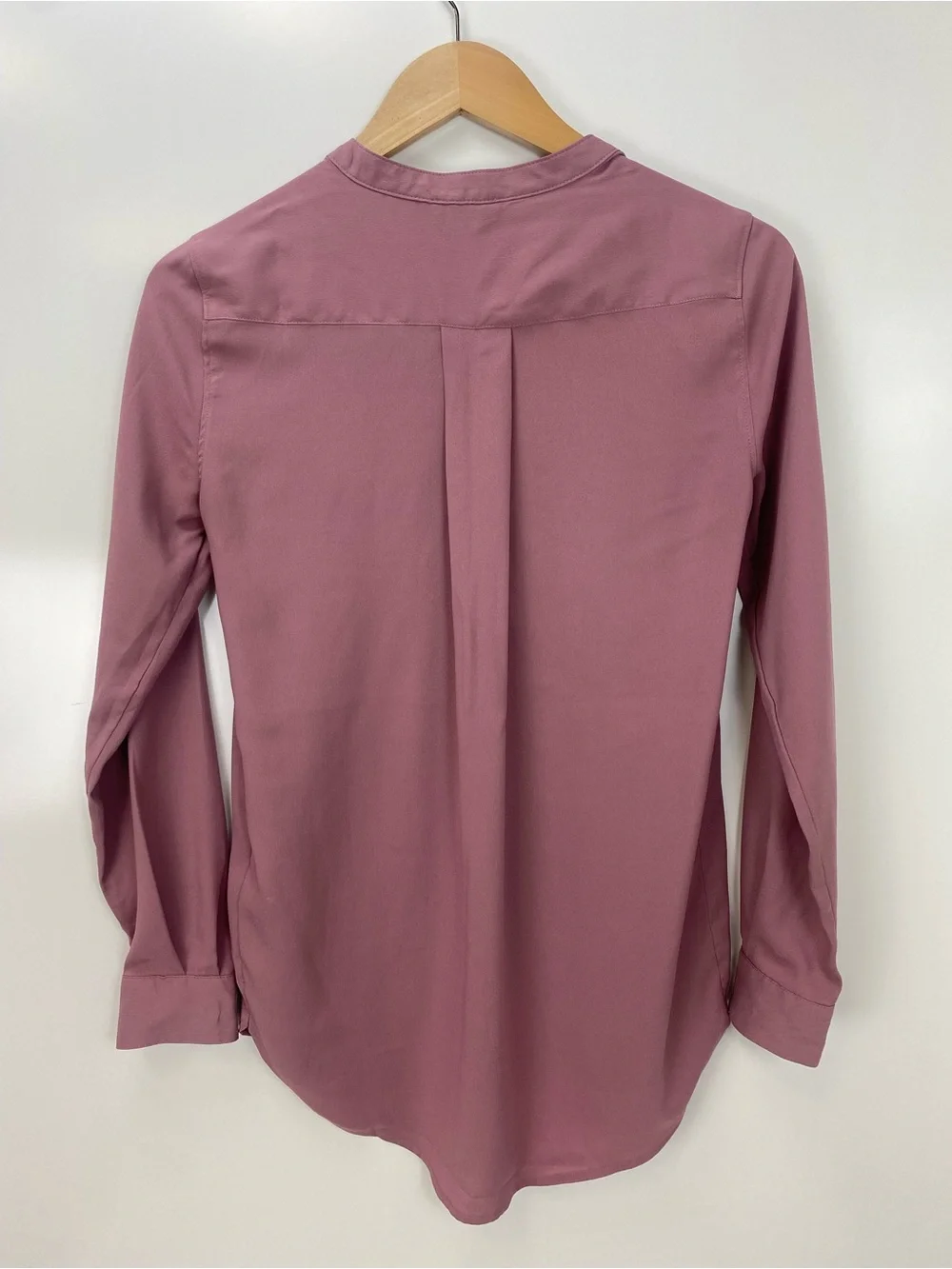 Daily Ritual Dusty Rose Long-Sleeve V-Neck Tunic Blouse - Picture 4 of 6